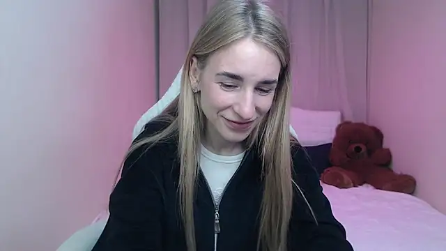 Snapshot of DeboraHorny chatting on 04/25/26, 06:38 DeboraHorny online show from 04/25/26, 06:38