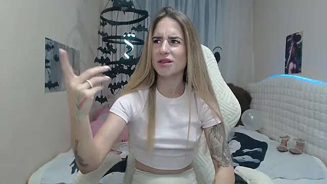 DeboraHorny online show from 10/12/25, 06:04