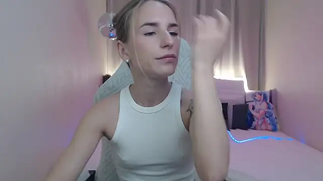 Snapshot of DeboraHorny chatting on 05/24/26, 06:13 DeboraHorny online show from 05/24/26, 06:13