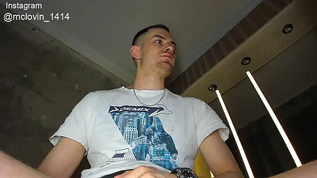 Snapshot of Vinsent_Frantlyy chatting on 10/10/25, 05:14 Vinsent Frantlyy online show from 10/10/25, 05:14