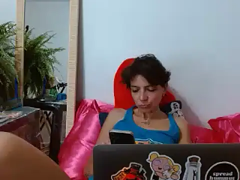 Snapshot of Labebe-rica chatting on 04/15/26, 03:01 Labebe-rica online show from 04/15/26, 03:01