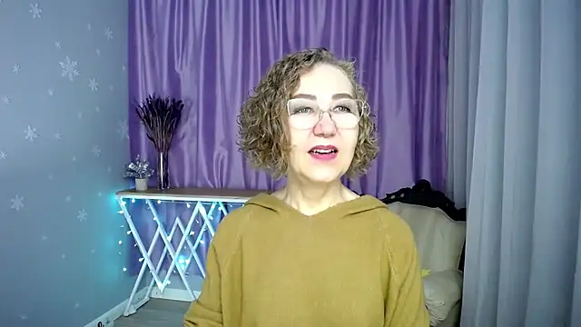 queen a n i online show from 06/10/26, 08:37