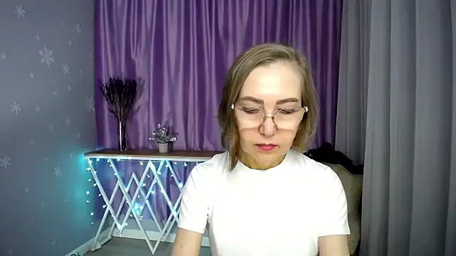 queen a n i online show from 03/20/26, 10:16