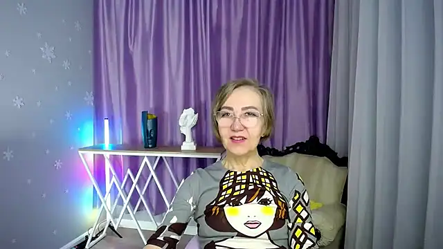 Snapshot of queen_a_n_i chatting on 10/30/25, 09:40 queen a n i online show from 10/30/25, 09:40