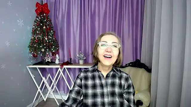 queen a n i online show from 02/27/26, 07:52