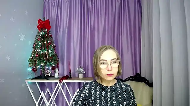 queen a n i online show from 03/01/26, 07:08