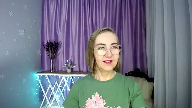 queen a n i online show from 05/04/26, 08:50