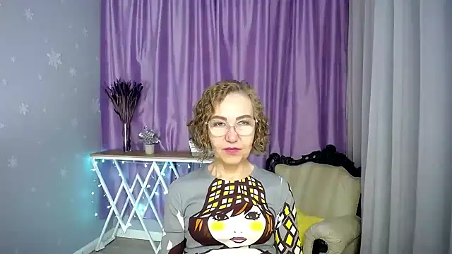 queen a n i online show from 06/21/26, 07:14