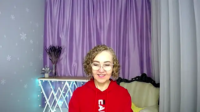 queen a n i online show from 05/30/26, 09:04