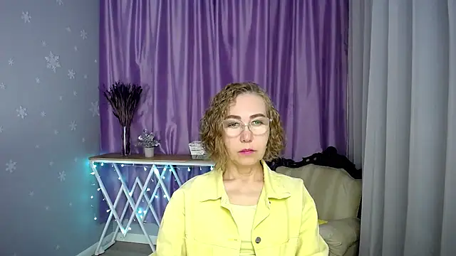queen a n i online show from 06/26/26, 09:37