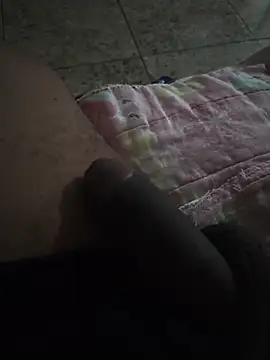 vini4016 online show from 10/17/25, 09:16