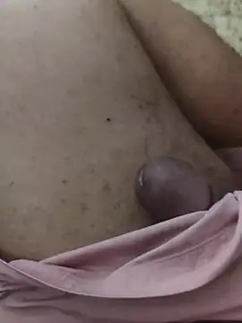 vini4016 online show from 02/19/26, 07:00