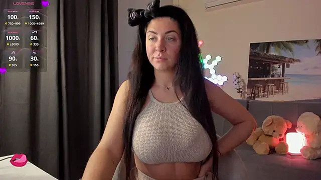 victorias world online show from 04/20/26, 06:09