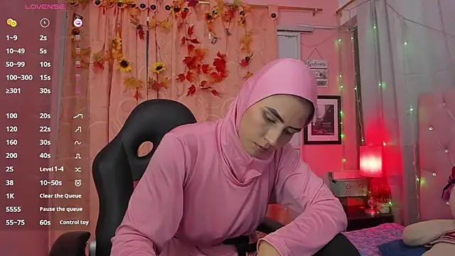 Snapshot of DarshaKhemu chatting on 03/14/25, 09:00 DarshaKhemu online show from 03/14/25, 09:00