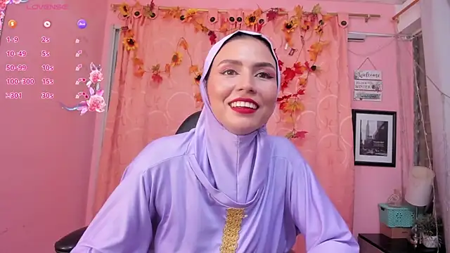 Snapshot of DarshaKhemu chatting on 11/04/25, 08:56 DarshaKhemu online show from 11/04/25, 08:56