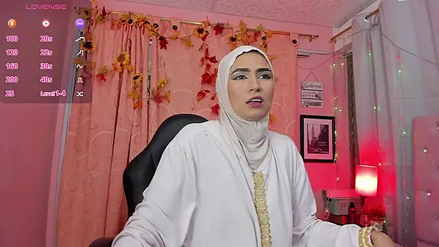 Snapshot of DarshaKhemu chatting on 03/20/25, 01:15 DarshaKhemu online show from 03/20/25, 01:15