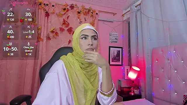 Snapshot of DarshaKhemu chatting on 02/12/25, 08:40 DarshaKhemu online show from 02/12/25, 08:40