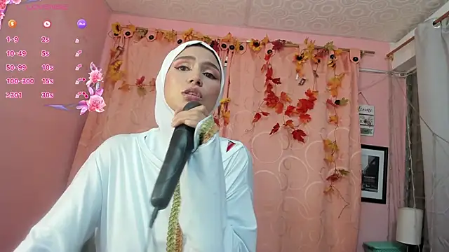 DarshaKhemu online show from 11/13/25, 08:13