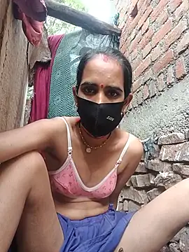 Snapshot of Mohni_Das chatting on 07/12/26, 02:45 Mohni Das online show from 07/12/26, 02:45