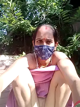 Mohni Das online show from 11/08/25, 04:05