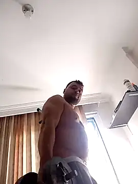 Snapshot of bby2279 chatting on 02/09/26, 08:07 bby2279 online show from 02/09/26, 08:07