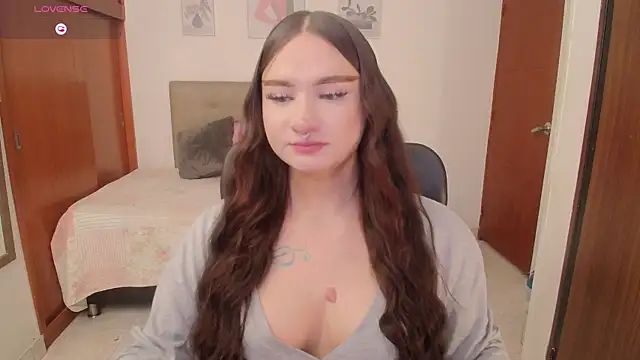 Miley Baker online show from 11/18/25, 03:26