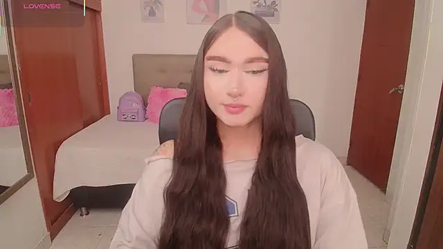 Snapshot of Miley_Baker chatting on 02/17/26, 03:20 Miley Baker online show from 02/17/26, 03:20