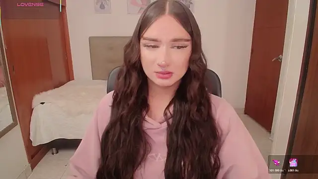 Snapshot of Miley_Baker chatting on 01/13/26, 03:27 Miley Baker online show from 01/13/26, 03:27