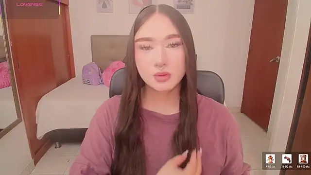 Snapshot of Miley_Baker chatting on 02/19/26, 02:25 Miley Baker online show from 02/19/26, 02:25