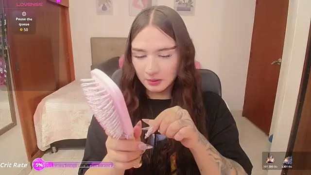 Miley Baker online show from 11/19/25, 01:55