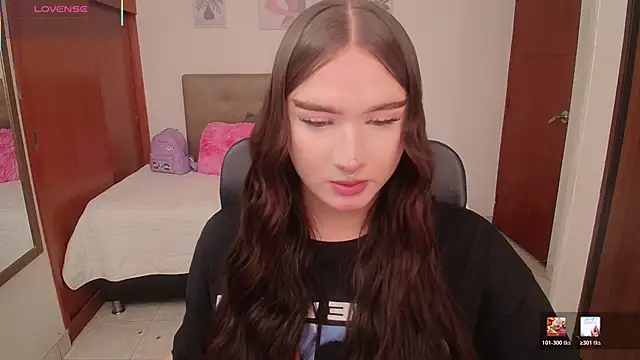 Snapshot of Miley_Baker chatting on 02/03/26, 03:28 Miley Baker online show from 02/03/26, 03:28