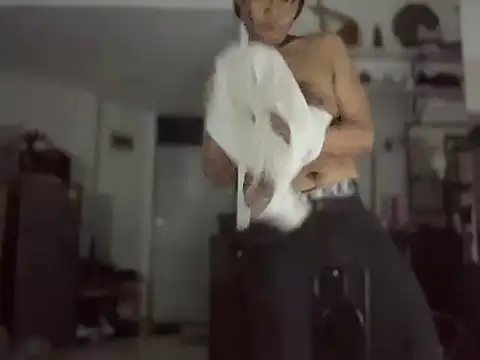 ThaiHairryGuy online show from 04/16/26, 10:23