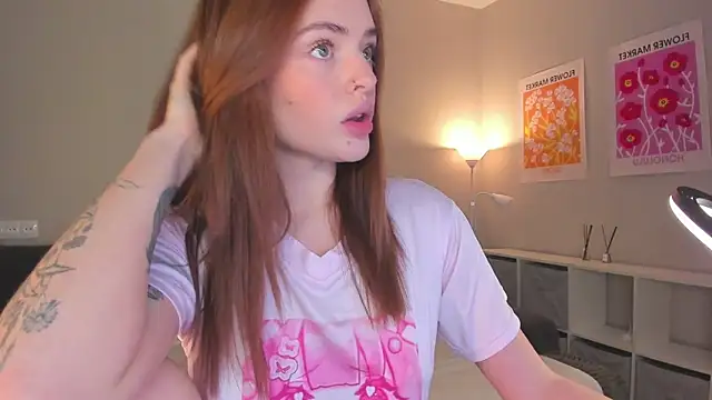 Snapshot of KylieStarrr chatting on 01/09/25, 05:11 KylieStarrr online show from 01/09/25, 05:11