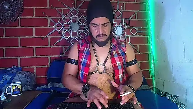 the master foal  online show from 03/18/25, 04:51