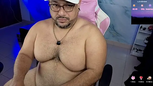 Snapshot of jacoob_woods chatting on 05/26/26, 12:47 jacoob woods online show from 05/26/26, 12:47
