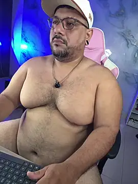 Snapshot of jacoob_woods chatting on 06/03/26, 12:39 jacoob woods online show from 06/03/26, 12:39