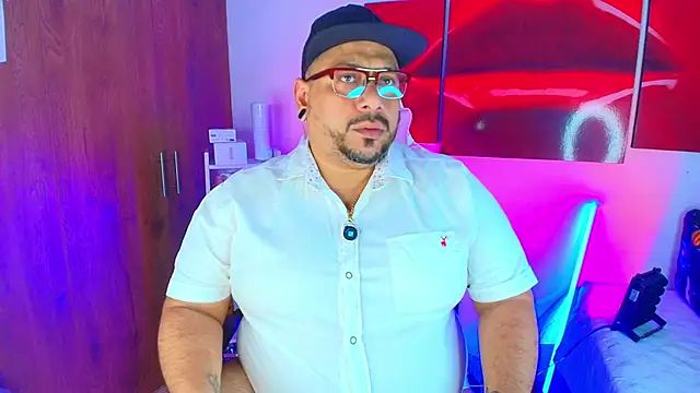 Snapshot of jacoob_woods chatting on 09/18/25, 03:48 jacoob woods online show from 09/18/25, 03:48