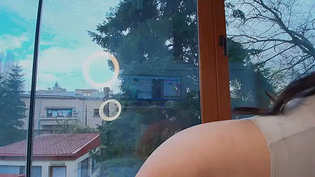 Naila18 online show from 04/10/26, 05:25