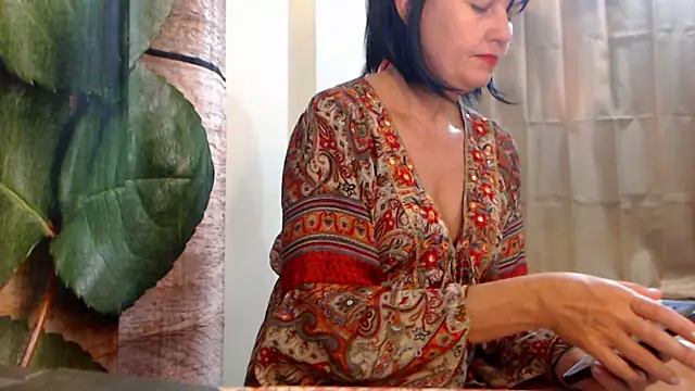 Snapshot of FUN4TIPS chatting on 01/06/26, 04:16 FUN4TIPS online show from 01/06/26, 04:16