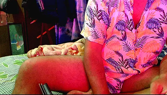 Snapshot of FUN4TIPS chatting on 03/21/26, 05:17 FUN4TIPS online show from 03/21/26, 05:17