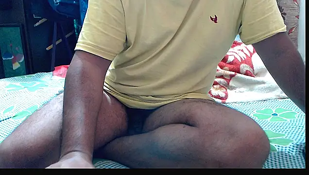 Snapshot of FUN4TIPS chatting on 03/31/26, 09:33 FUN4TIPS online show from 03/31/26, 09:33