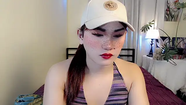 beatrice 21 online show from 02/03/26, 12:21