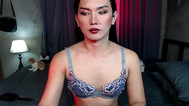 beatrice 21 online show from 09/10/25, 01:26