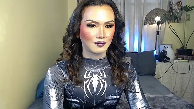 beatrice 21 online show from 11/01/25, 01:34