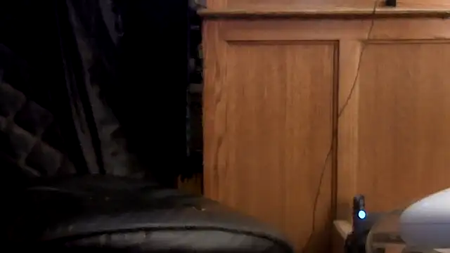 Snapshot of TheHellBilly chatting on 10/05/25, 12:34 TheHellBilly online show from 10/05/25, 12:34