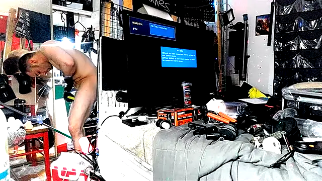 Snapshot of TheHellBilly chatting on 02/04/25, 06:38 TheHellBilly online show from 02/04/25, 06:38