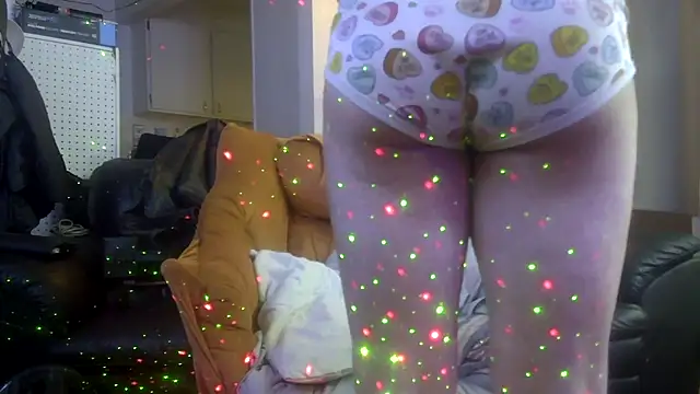 Snapshot of TheHellBilly chatting on 03/01/26, 05:57 TheHellBilly online show from 03/01/26, 05:57