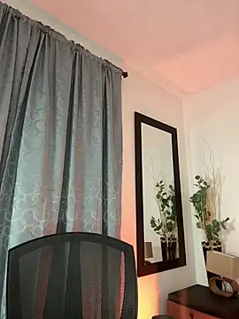 kem hott online show from 03/05/26, 05:15