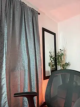 kem hott online show from 03/12/26, 06:50