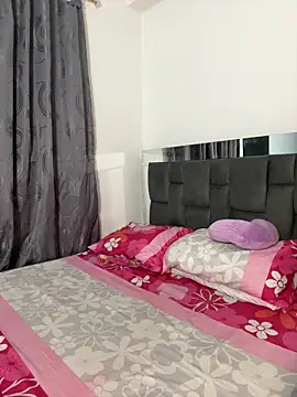 kem hott online show from 11/21/25, 04:55